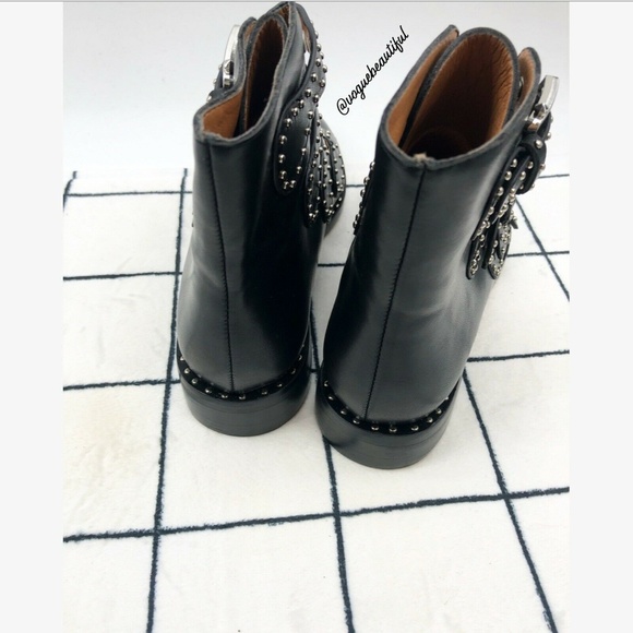 Jessica Buurman Lewis Studded Biker Ankle Boots - Picture 3 of 7